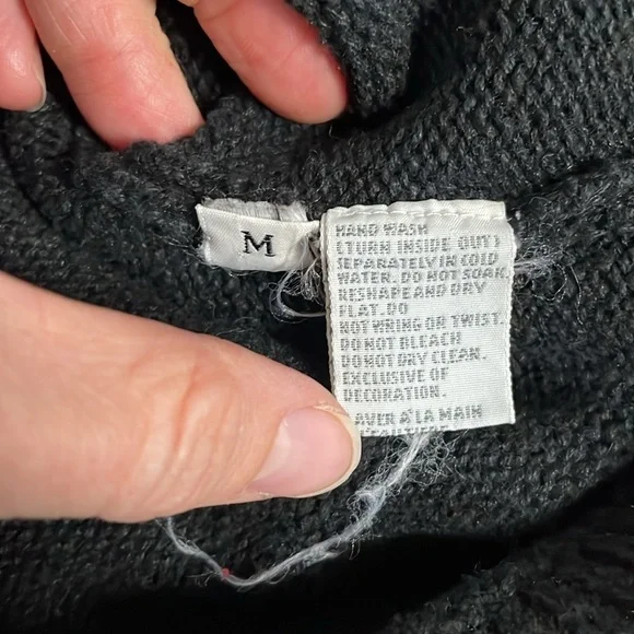 Marisa Christina Kids Cotton Fruit Beaded Appliqué Black Sweater size Medium - Picture 4 of 8